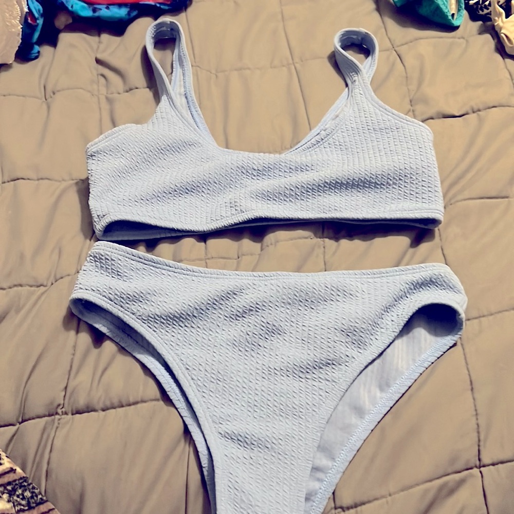 Really lovely bathing suit(I take almost any offer